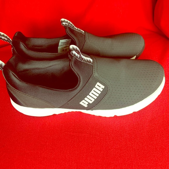 Puma Shoes - Puma Slip On Athletic Shoes Black Size 8.5